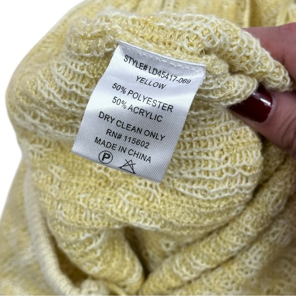 Lush Soft Yellow Knit Fringe Halter Dress - Size XS - Picture 6 of 7